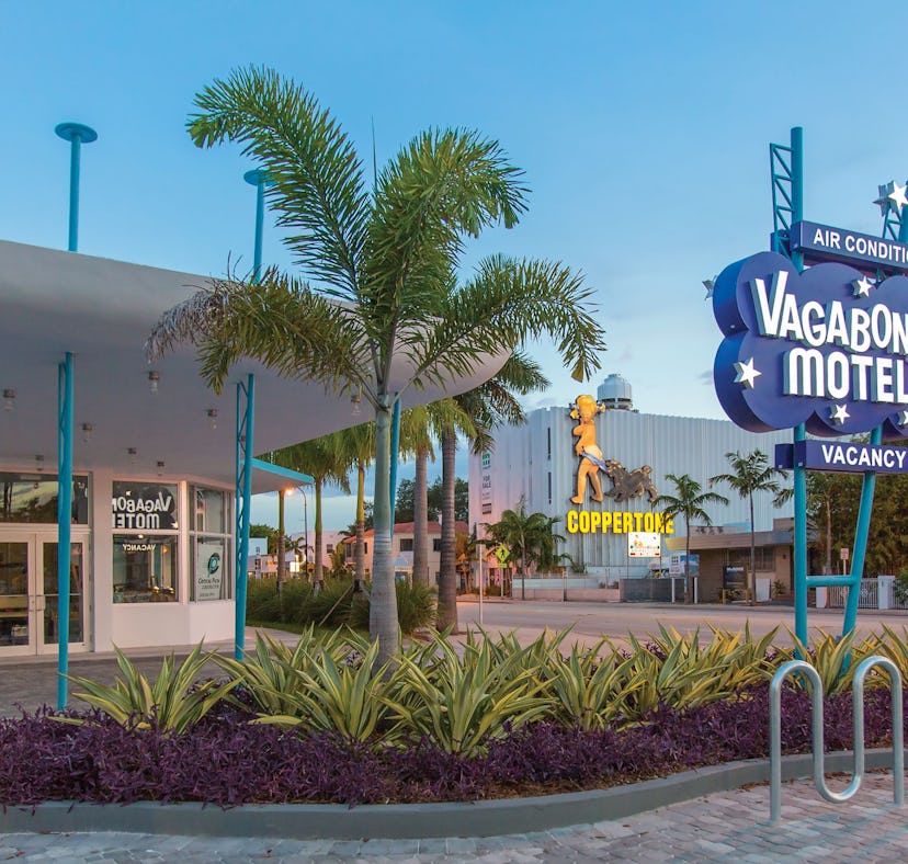 Here's how to apply for Hotels.com's Retro Beach Motelier job.