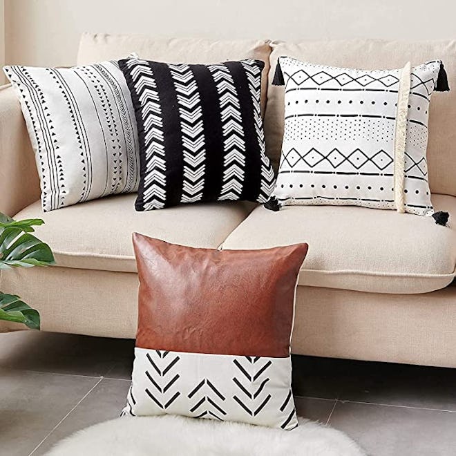 CDWERD Throw Pillow Covers (Set of 4)