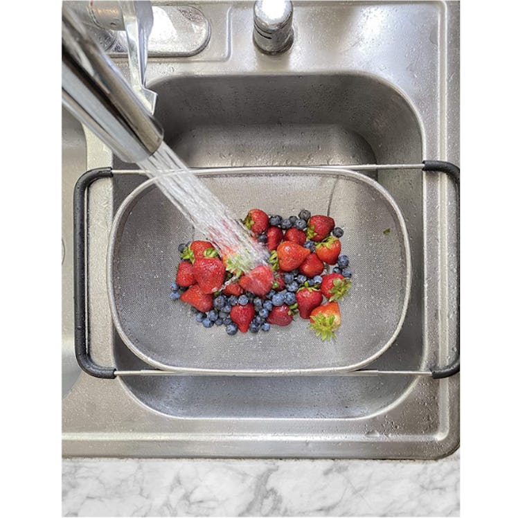 Makerstep Over the Sink Colander