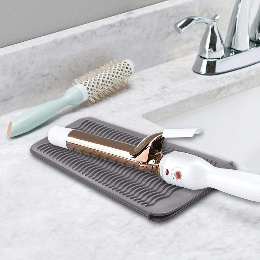 Ryke Kukkri Hair Iron Mat and Pouch