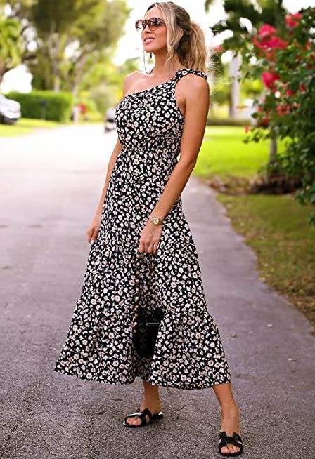 PRETTYGARDEN One-Shoulder Maxi Dress