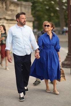 Ben Affleck and Jennifer Lopez visit the Tuileries Gardens 