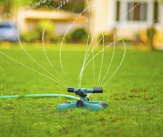 Signature Garden Three Arm Sprinkler