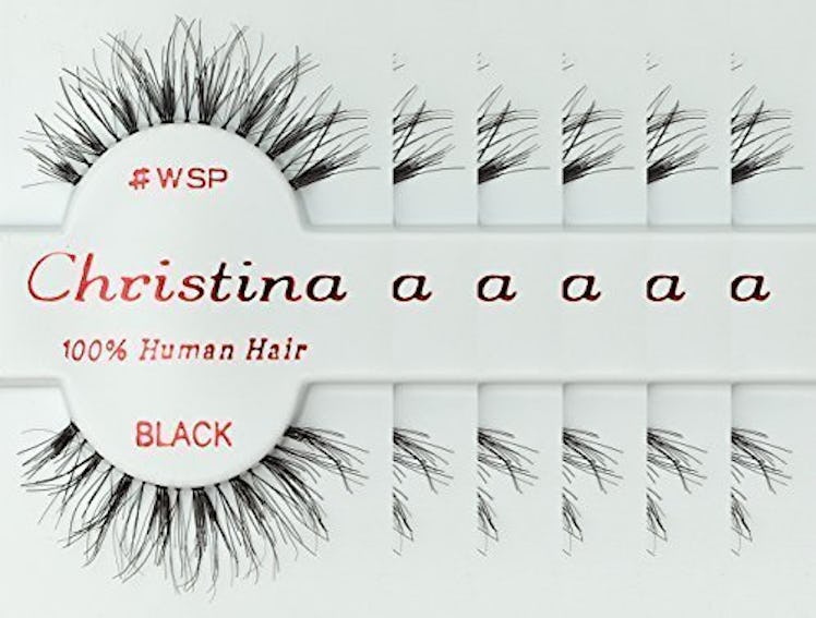 These human hair false eyelashes have a soft, feathery look.