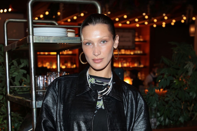 Bleached eyebrows are the Bella Hadid-approved beauty trend taking over.