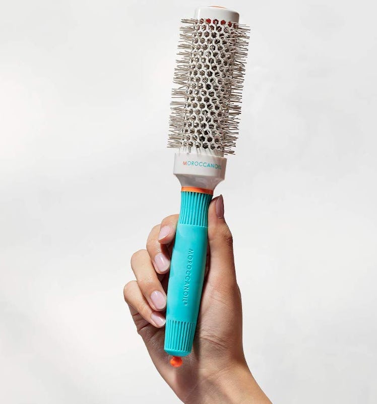 This ceramic round brush for bangs smooths hair and makes it sleek.