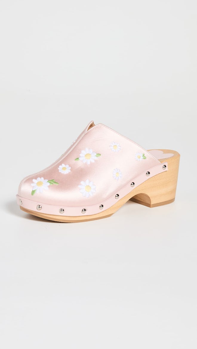 Matilda Daisies Embroidered Clogs  