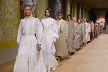 Dior Couture Fall 2022 Review: A Religious Experience in Paris