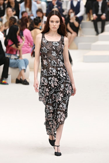 Chanel Shows a Casual Side of Haute Couture on Paris Runway