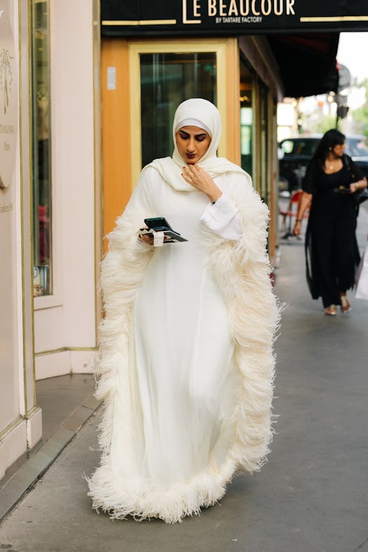 Fall/Winter 2022 Couture Street Style