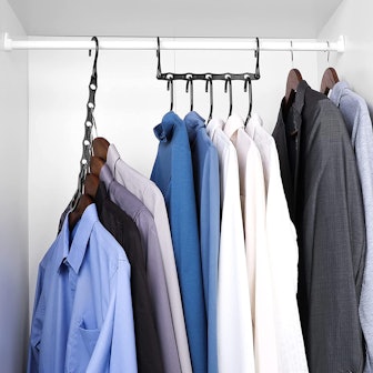 HOUSE DAY Space-Saving Clothes Hangers (10-Pack)