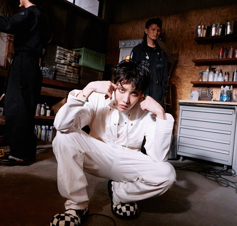 J-Hope dropped the tracklist for his upcoming solo debut album, 'Jack In The Box.'