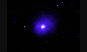 Los astrónomos descubren un agujero negro preocupante que desafía las expectativas