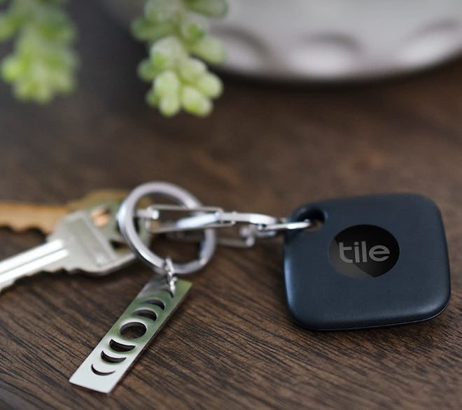 Tile Bluetooth Tracker