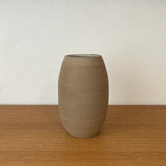 RIBBED SAND OVAL VASE