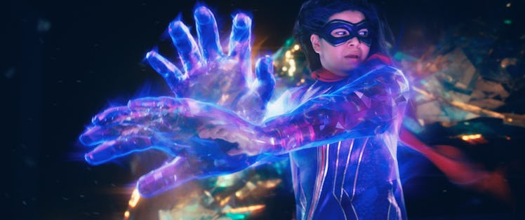 Kamala Khan (Iman Vellani) enlarges her hands in Ms. Marvel Episode 6