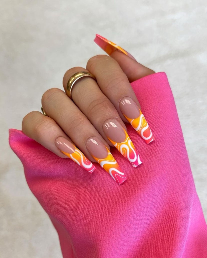 Here is astrology nail art inspiration and manicure design ideas for Leo season 2022. These swirly F...