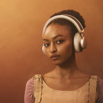 Urbanista Los Angeles solar-charging headphones