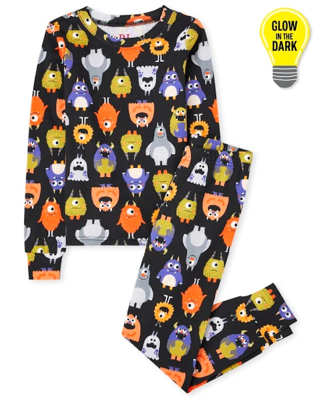 Matching halloween pajamas for kids and babies are festive and fun.