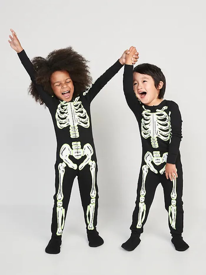 Halloween pajamas for kids are here for the 2022 holiday season.