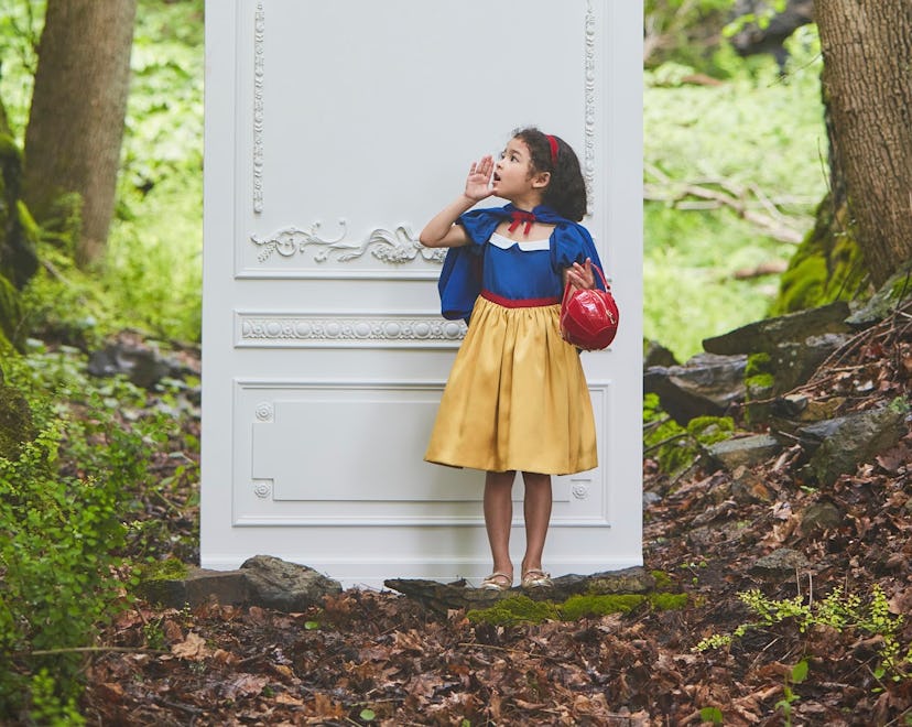 Snow White x Janie and Jack child in dress