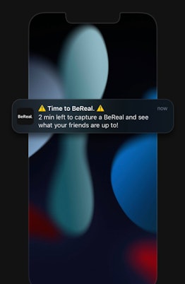 Does BeReal have screenshot notifications? Make sure to look closely.