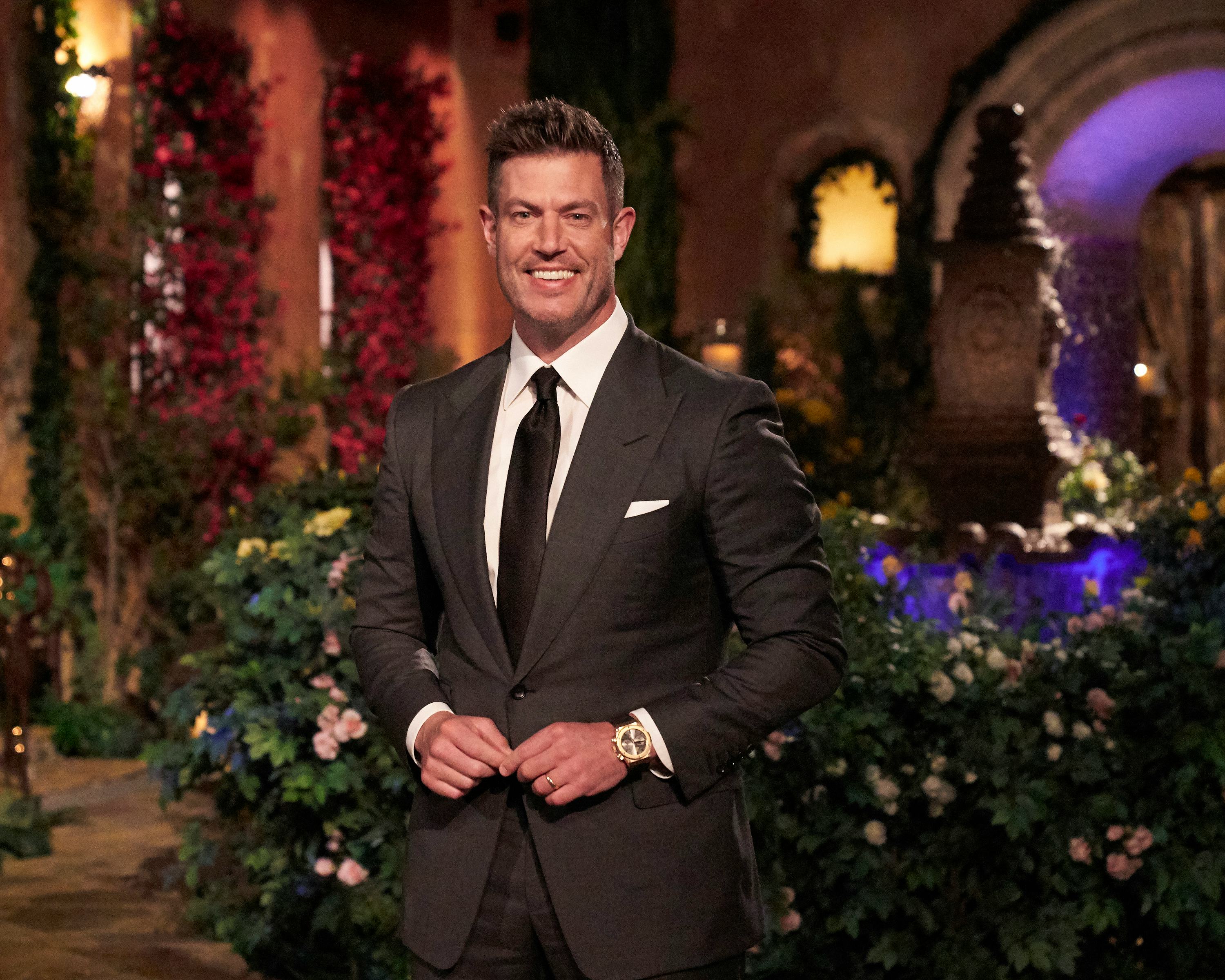 Jesse Palmer's 'Bachelor' casting ads are a hilarious new recruitment method for the franchise. Phot...