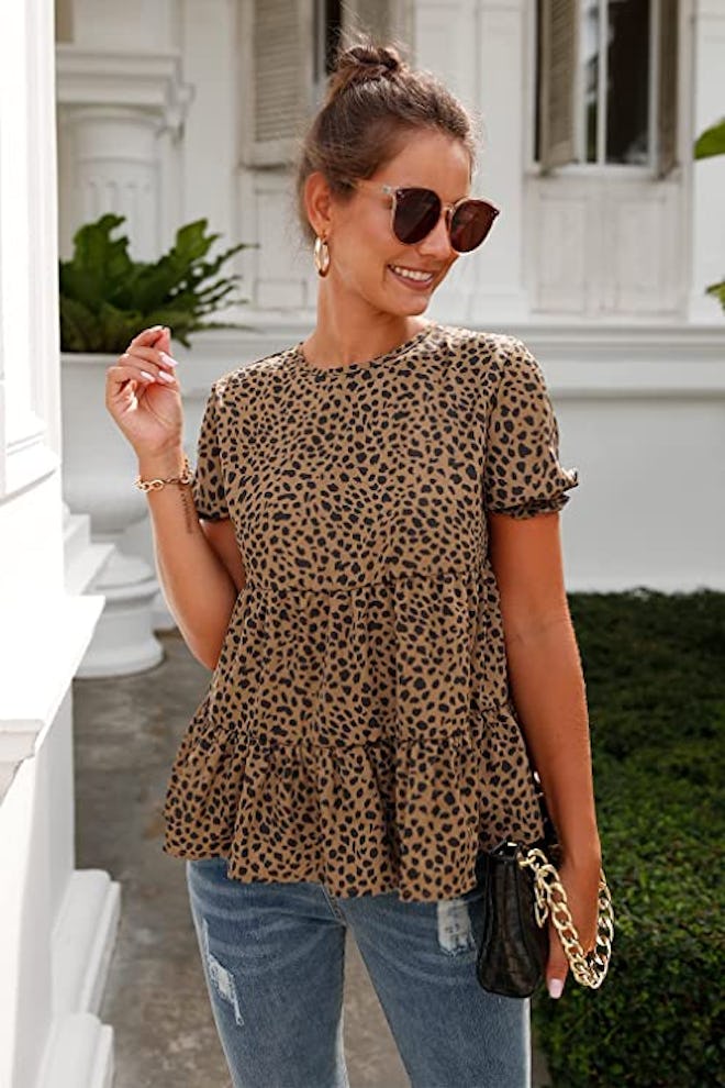 PRETTYGARDEN Short Puff Sleeve Leopard Blouse