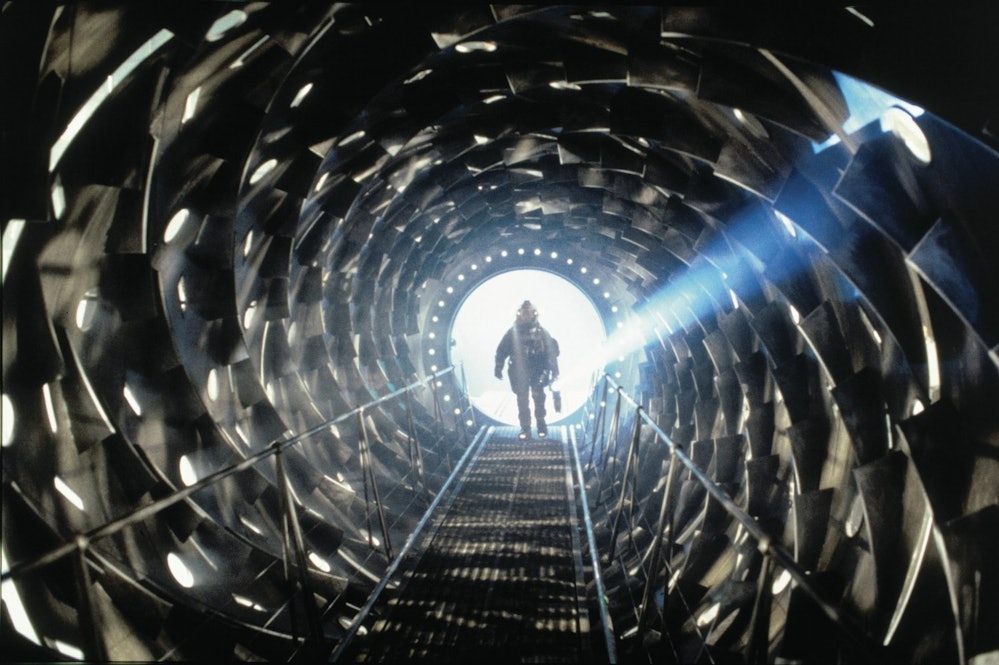 event horizon tunnel