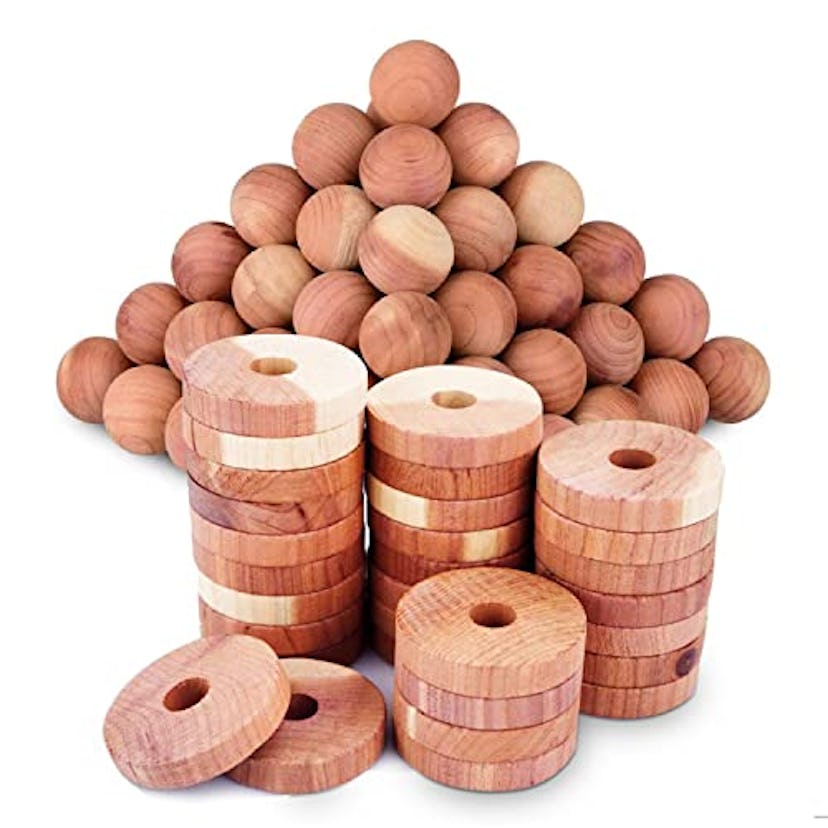 Cedar Hyde Cedar Blocks for Clothes Storage (40 Pieces)