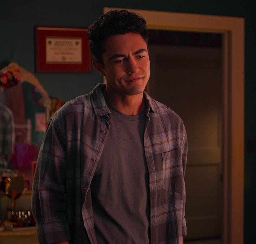 Although Paxton graduated high school at the end of 'Never Have I Ever' Season 3, Darren Barnet will...