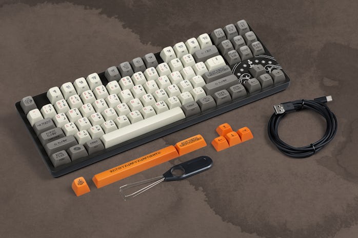 Drop x LOTR Dwarven keyboard