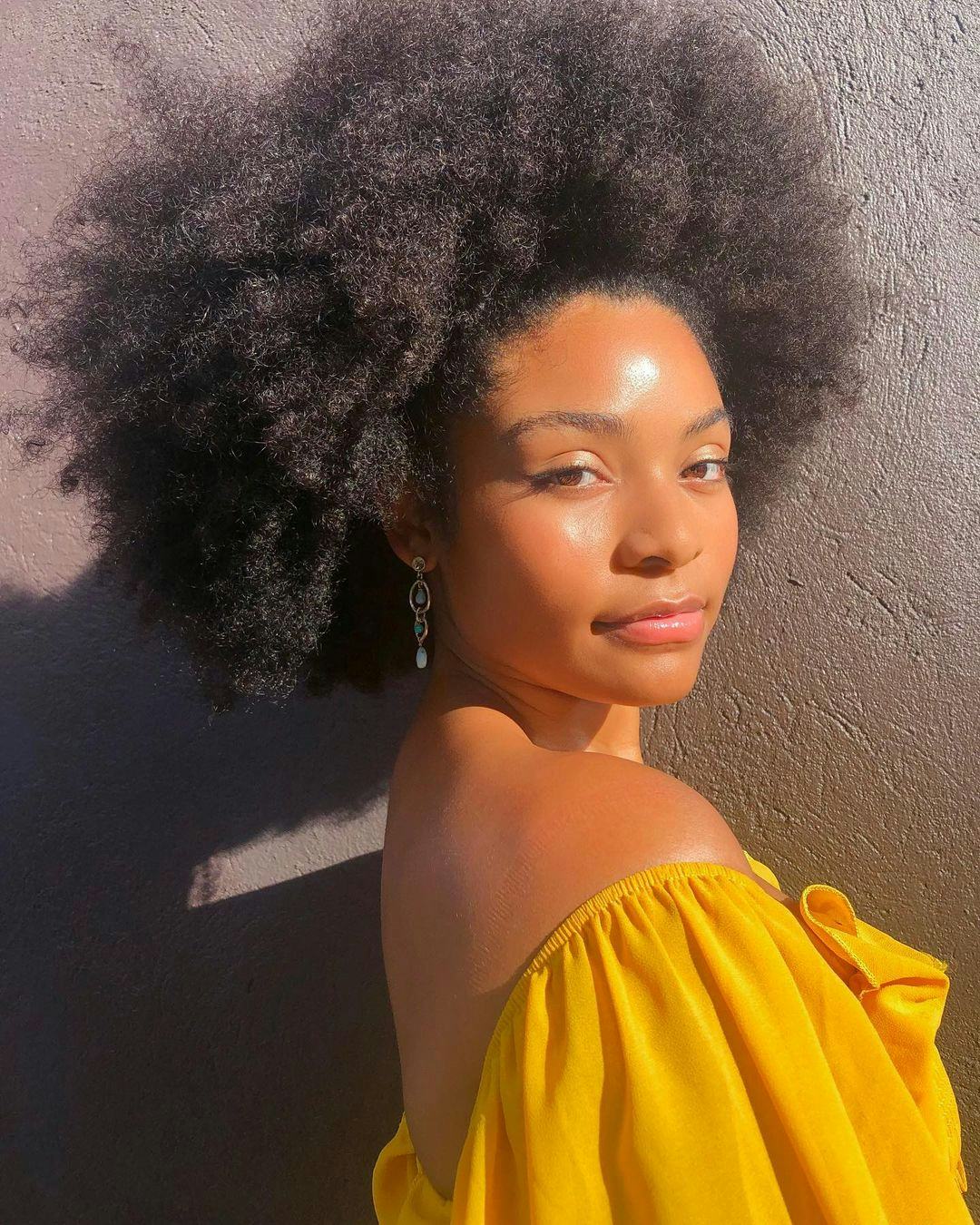 Your soothing skin care guide, straight from derms.