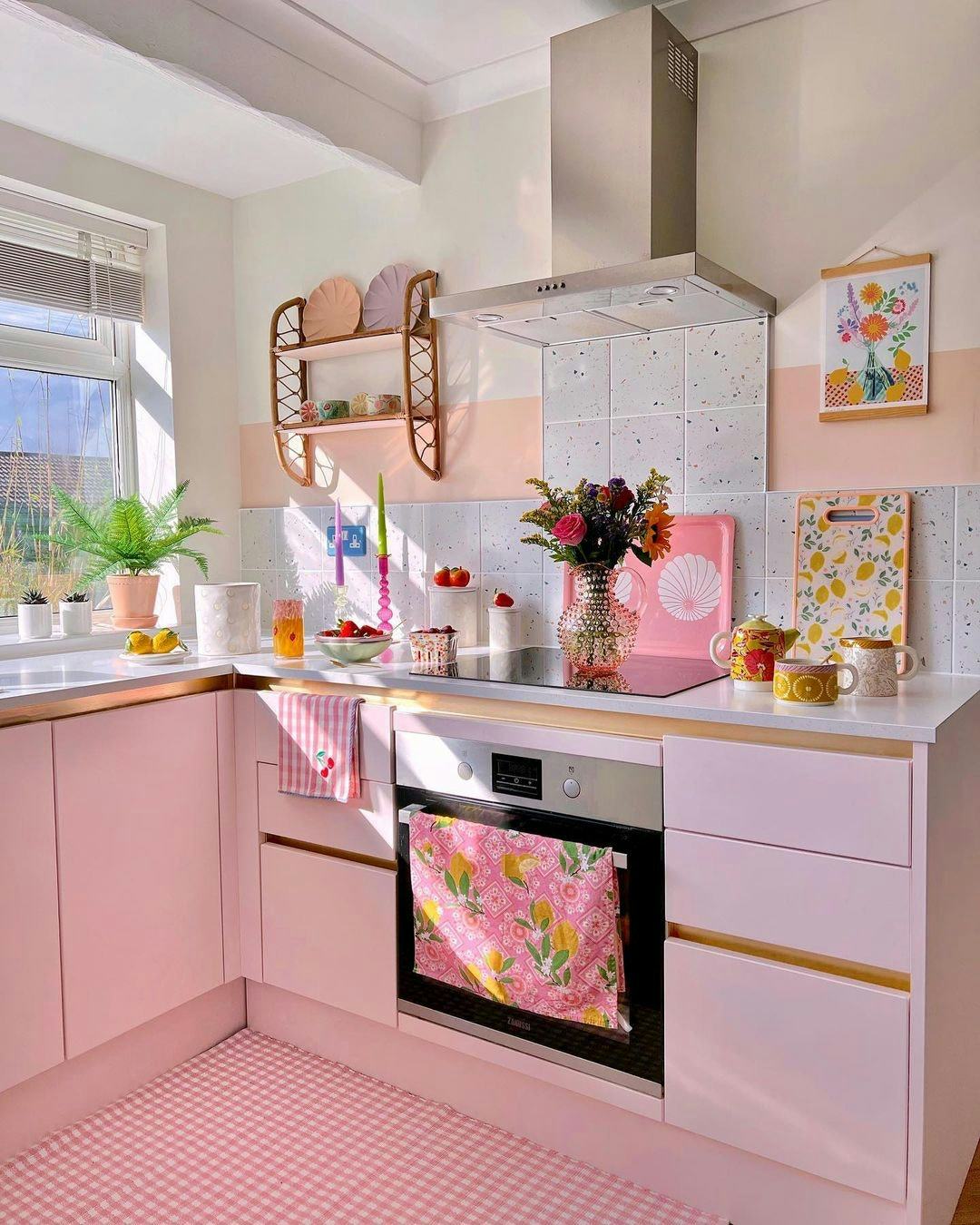 Pink Chic Barbiecore-designed kitchen 
