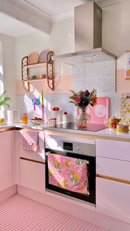 Pink Chic Barbiecore-designed kitchen 