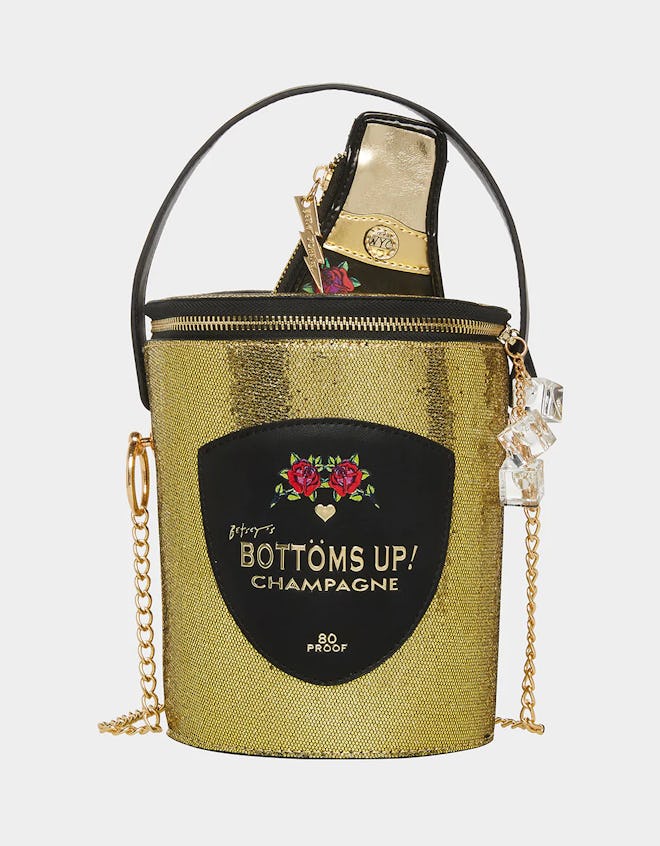 Betsey’s 80th Cheers Bag