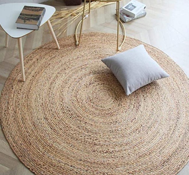 Frelish Decor Handwoven Jute Area Rug