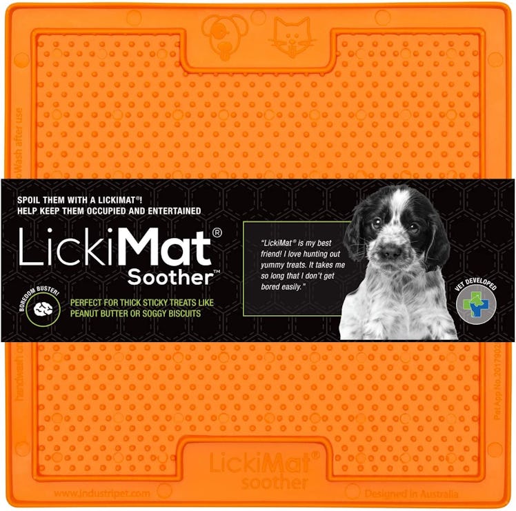 LickiMat Soothing Lick Mat