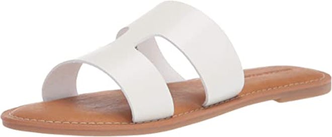 Amazon Essentials Women’s Flat Banded Sandal