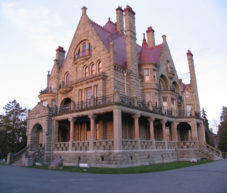 The Craigdarroch Castle in Canada is one of the Barbiecore travel destination for 2022. 