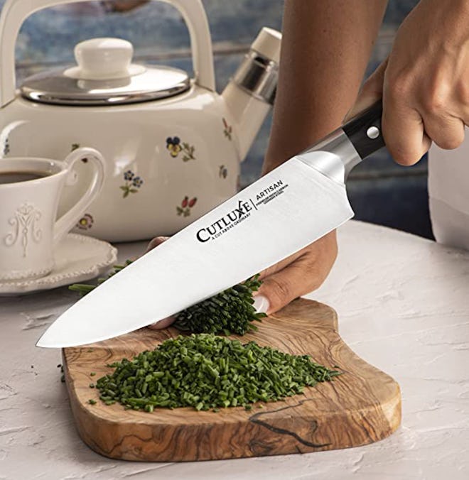 Cutluxe Chef Knife