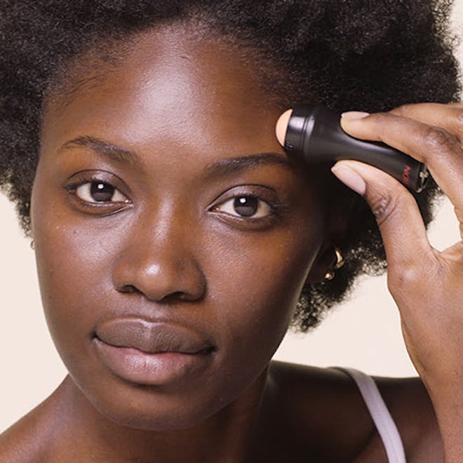 Revlon Oil-Absorbing Volcanic Roller