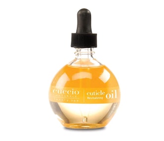 Cuccio Naturale Revitalizing Cuticle Oil 