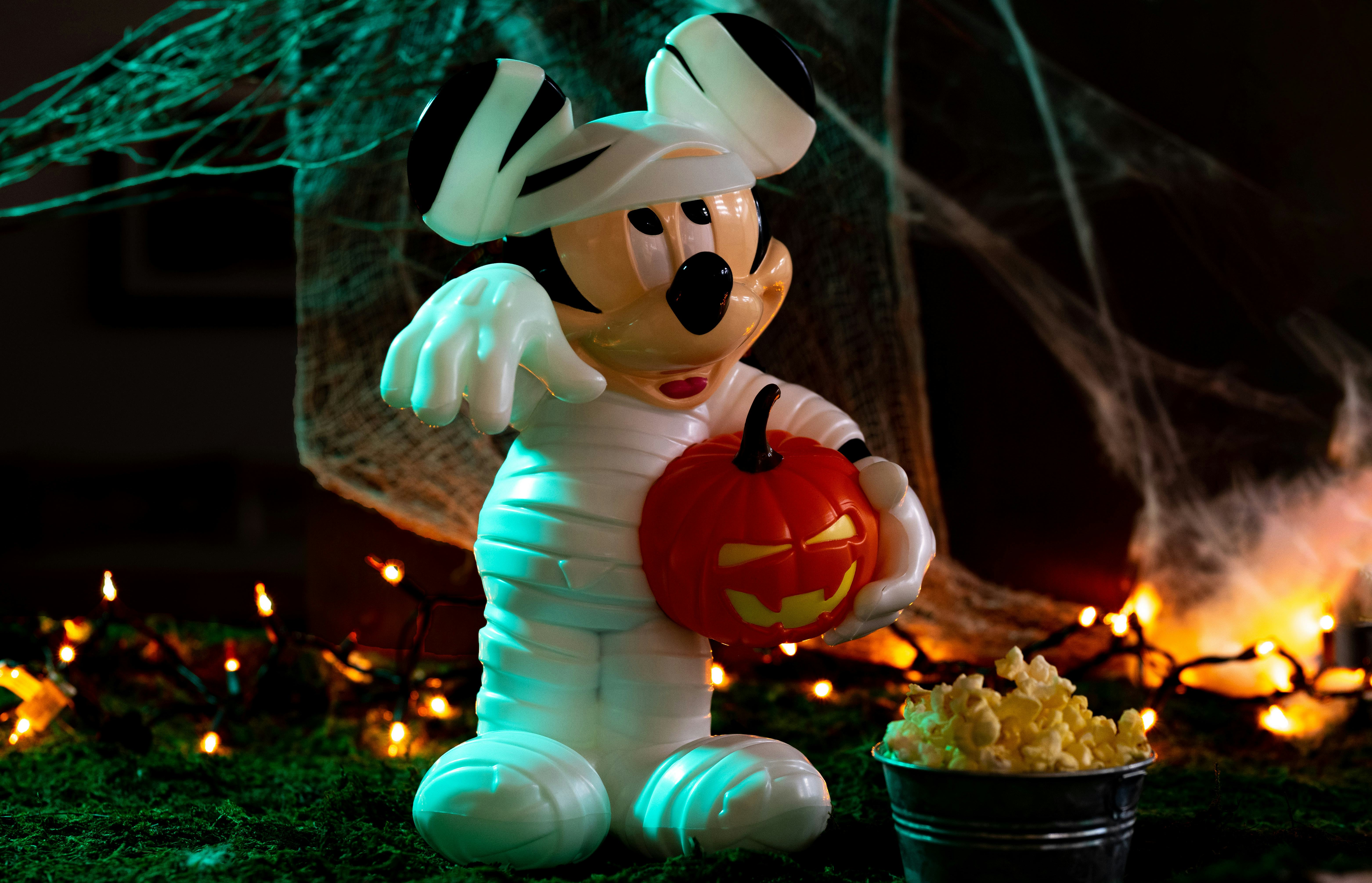 Mickey Mouse Halloween Birthday Party 2022 Mickey S Not So Scary Halloween Party 2022 Food At Disney Is So Insta Worthy