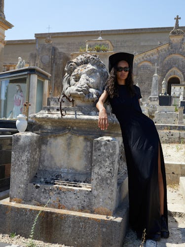 Binx Walton Stars in Juergen Teller's 'Scenes From Sicily' 8 12f0be29 4552 421a b818 9b9c9facbf21