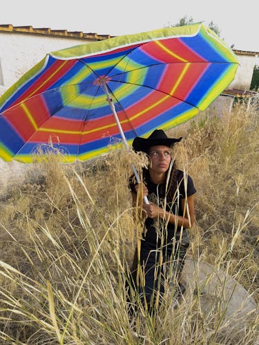 Binx Walton Stars in Juergen Teller's 'Scenes From Sicily' 6 6f0b3057 9a79 495d 8e20 120f4ad0704b