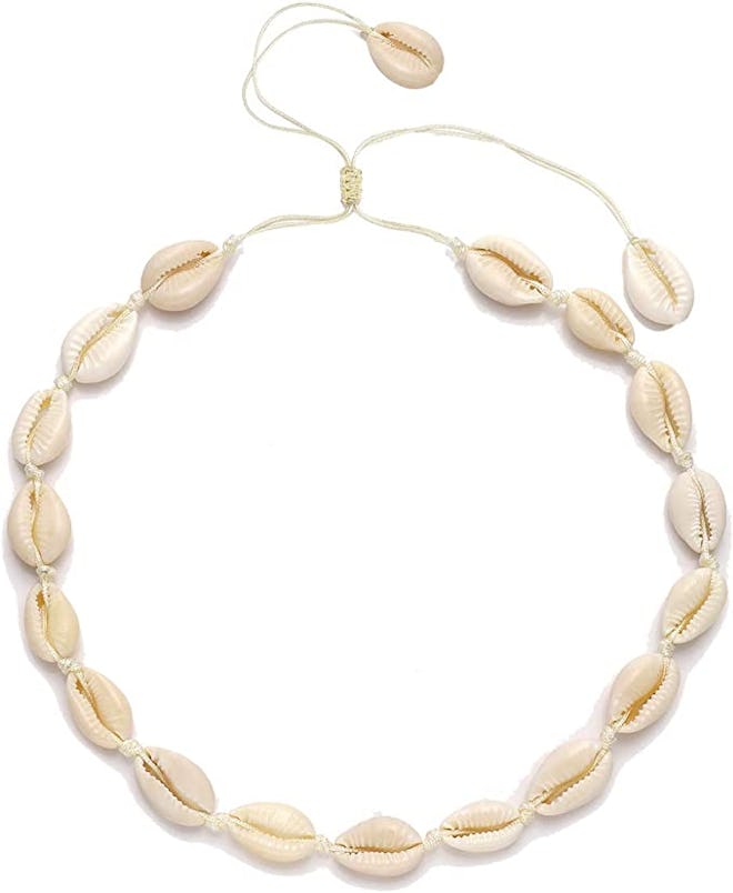 Cenapog Cowrie Shell Choker