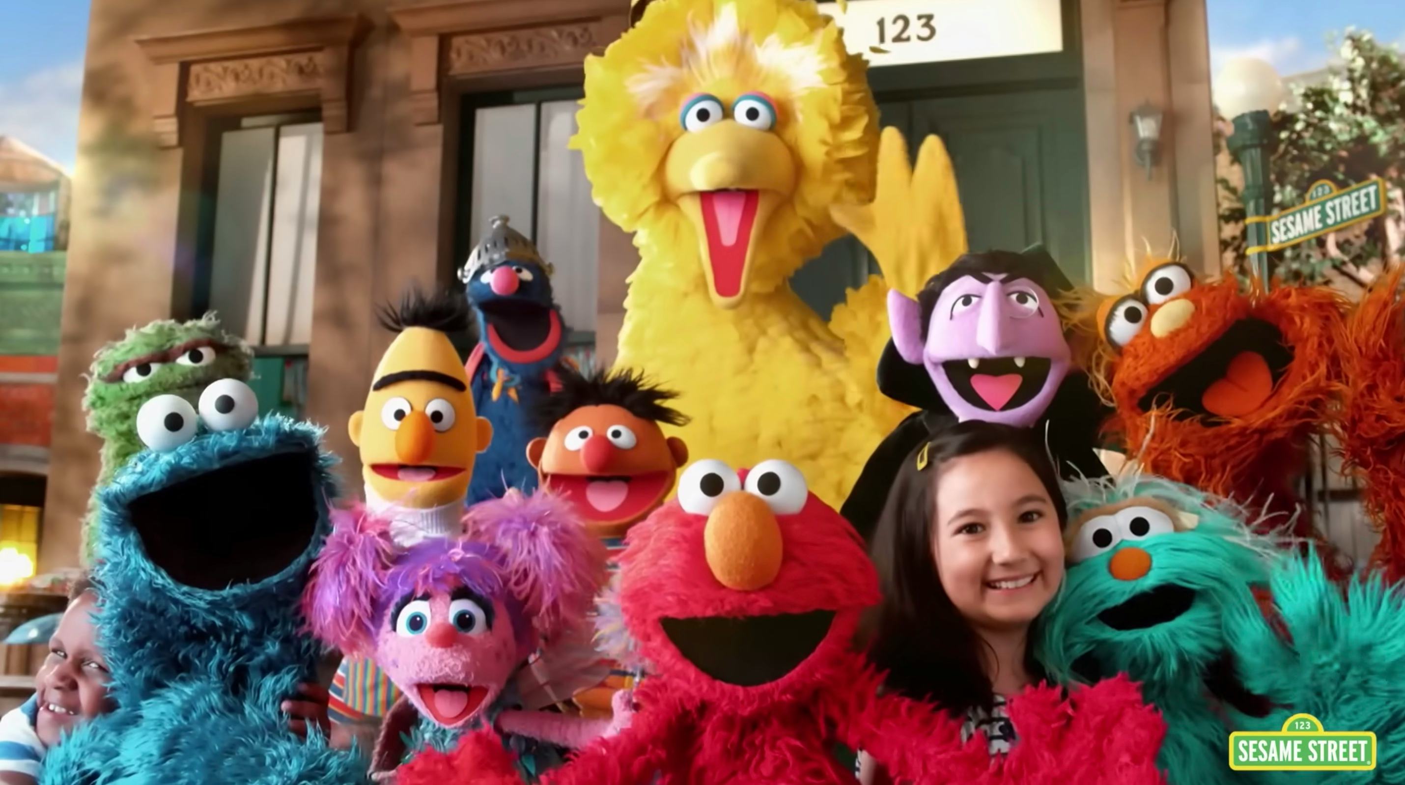 HBO Max Removes 200 Episodes Of 'Sesame Street'