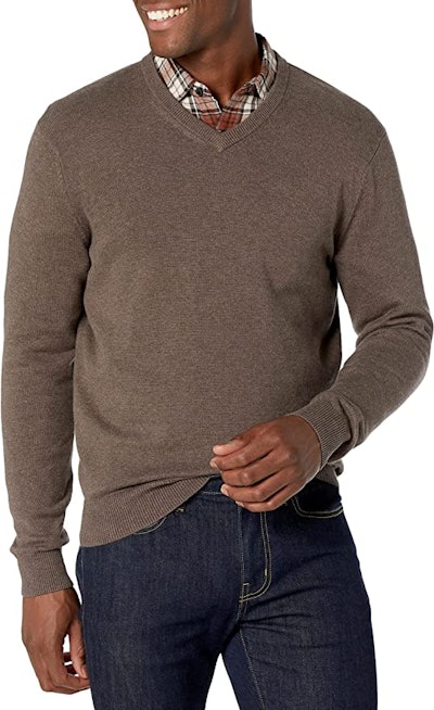 This men's cotton v-neck sweater is perfect to recreate Oscar's character from 'The Office' for Hall...