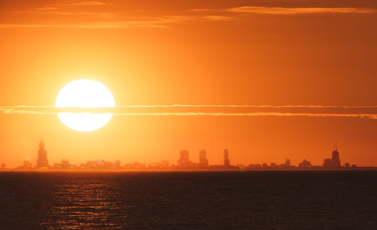 Sun rising over the Chicago skyline